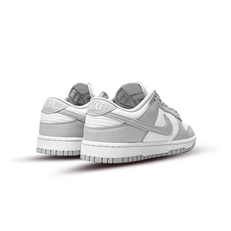 grijze dunks nike.